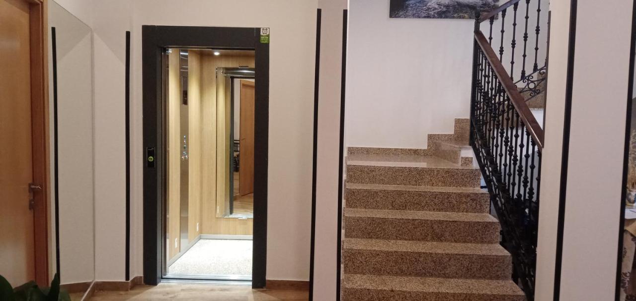 Apartamentos El Arenal Acebo Eksteriør billede